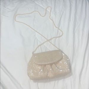 The PERFECT elegant purse